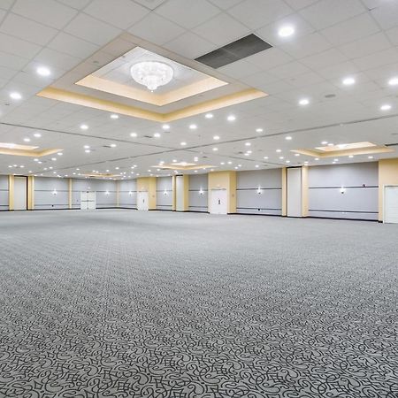 Aspire Hotel And Suites Геттисберг Экстерьер фото